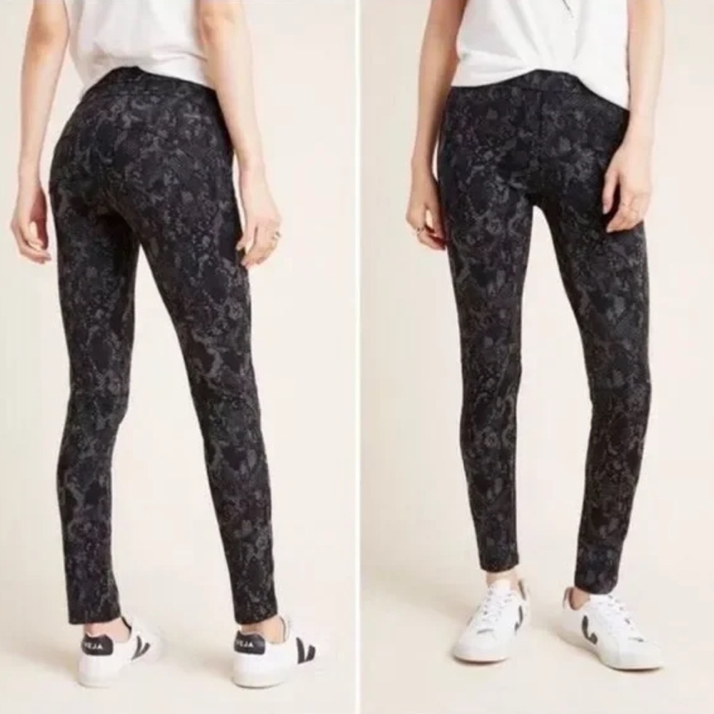 Sanctuary Black and Gray Snake Print Pants